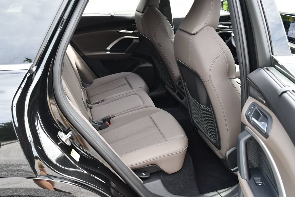 Used 2025 Audi Q5 Prestige AWD/4WD image 49