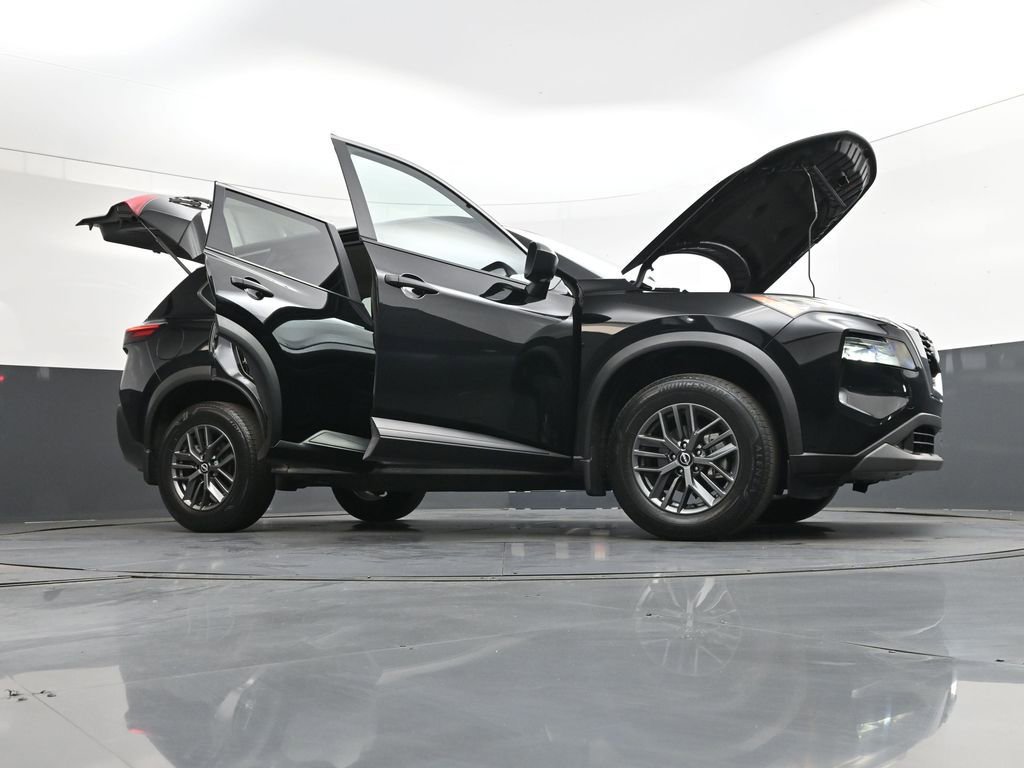 Used 2023 Nissan Rogue S FWD image 51