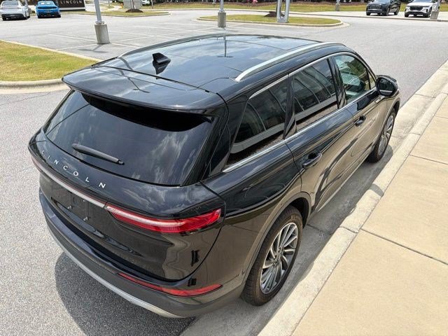 Used 2024 Lincoln Corsair Reserve w/ Equipment Group 201A FWD image 6