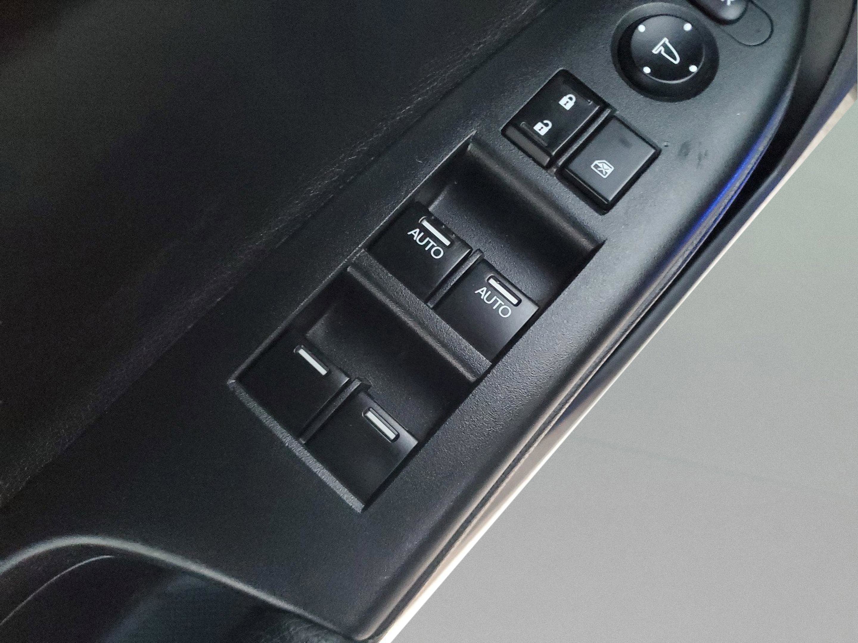 Used 2013 Honda Accord EX-L image 14