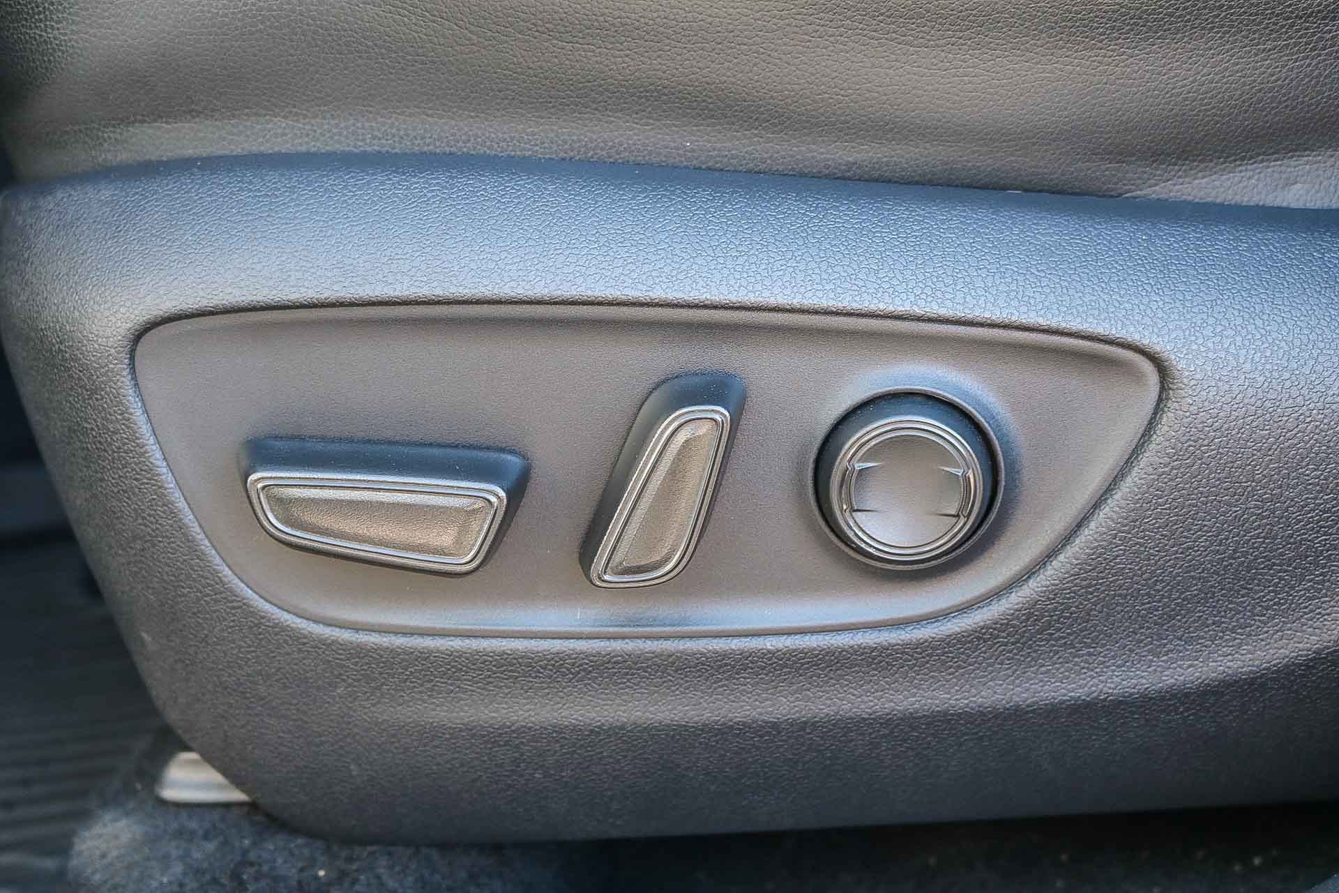 Certified 2022 Toyota Highlander XLE image 21