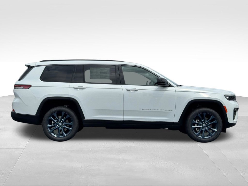 New 2026 Jeep Grand Cherokee L Limited AWD/4WD image 8