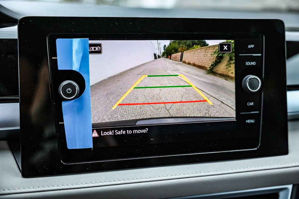 New 2026 Volkswagen Taos SE image 37