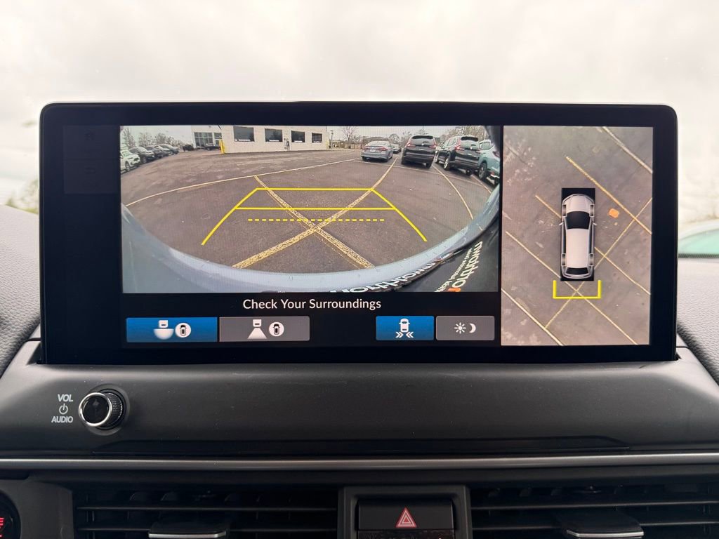 New 2026 Honda Pilot Touring image 8