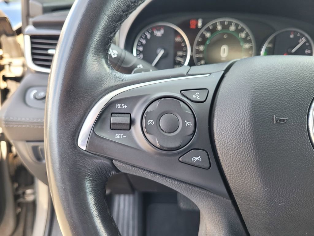 Used 2019 Buick LaCrosse Essence w/ Sights and Sounds Package image 21