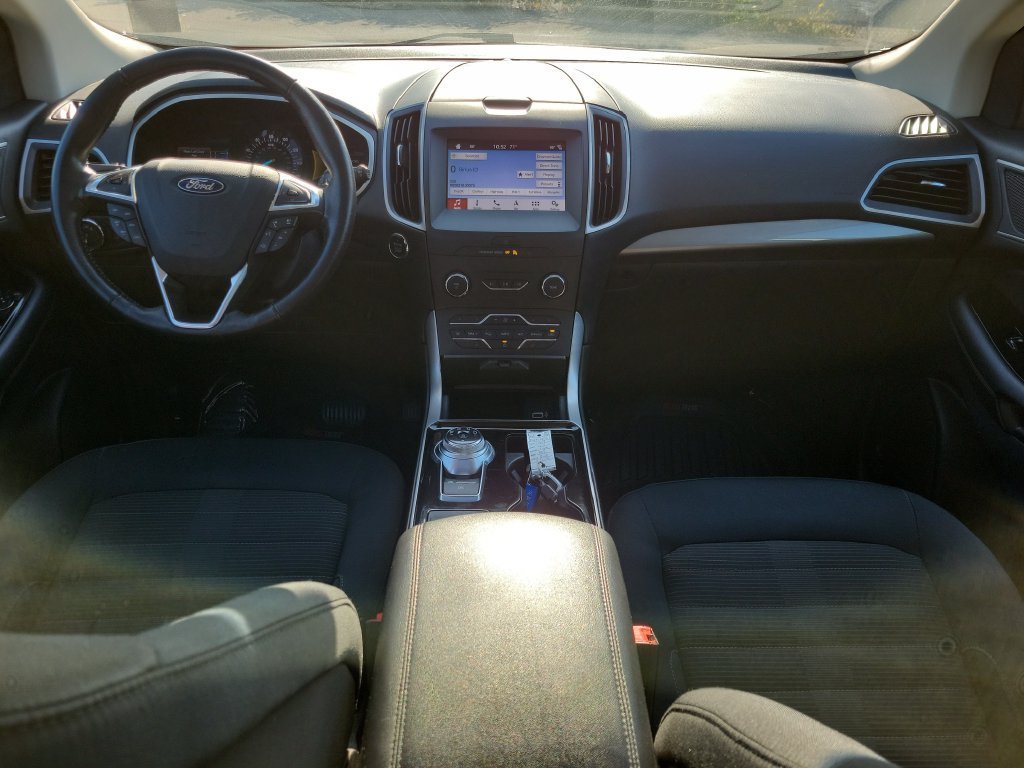 Used 2019 Ford Edge SEL AWD/4WD image 12