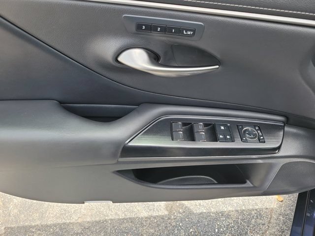 Used 2021 Lexus ES 350 w/ Premium Package FWD image 17