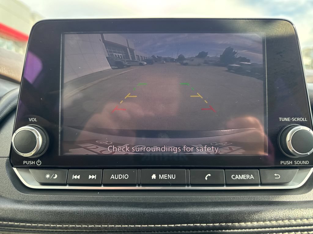 Used 2022 Nissan Rogue SV AWD/4WD image 21