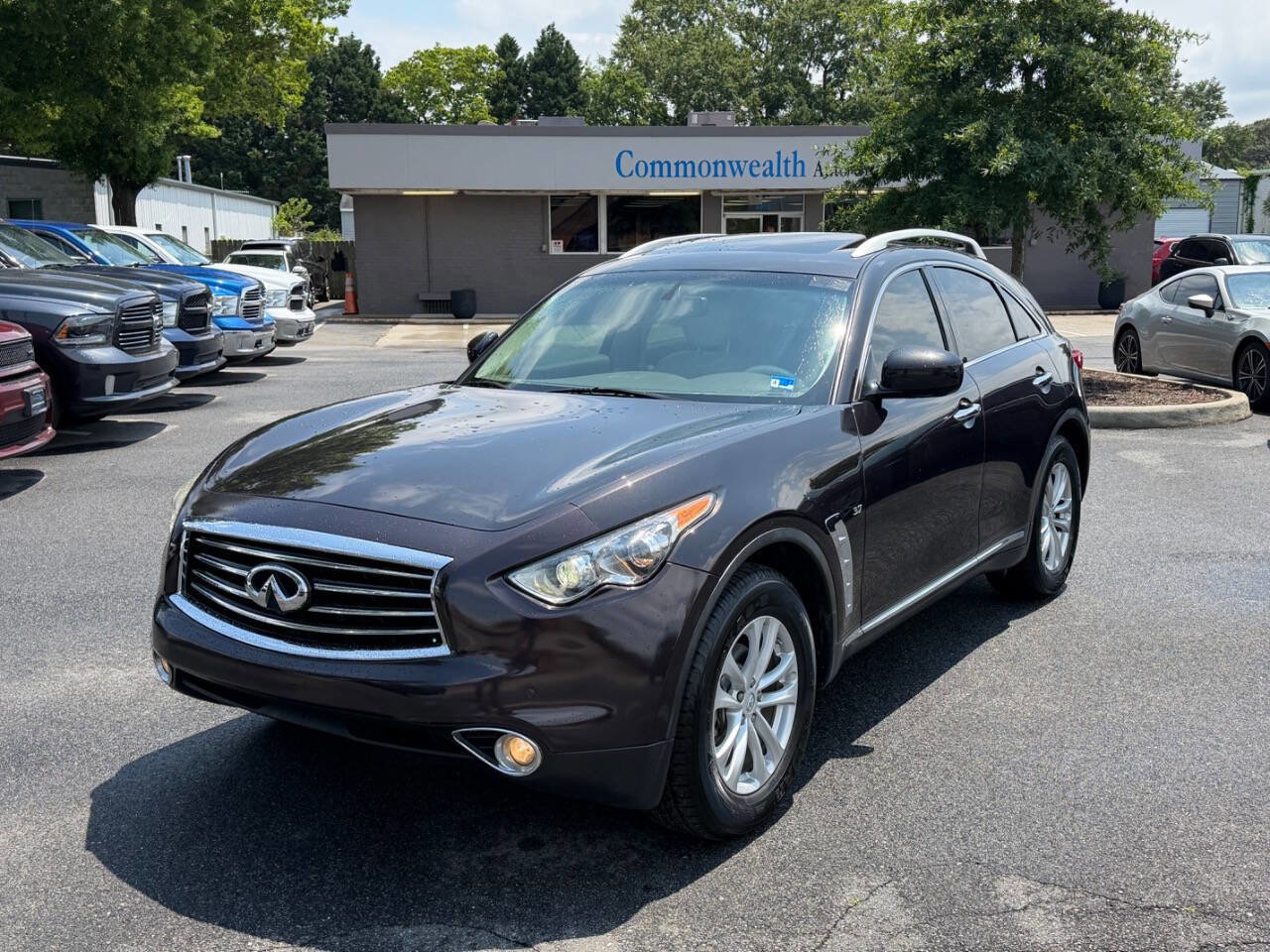 Used 2015 INFINITI QX70 2WD w/ Premium Package