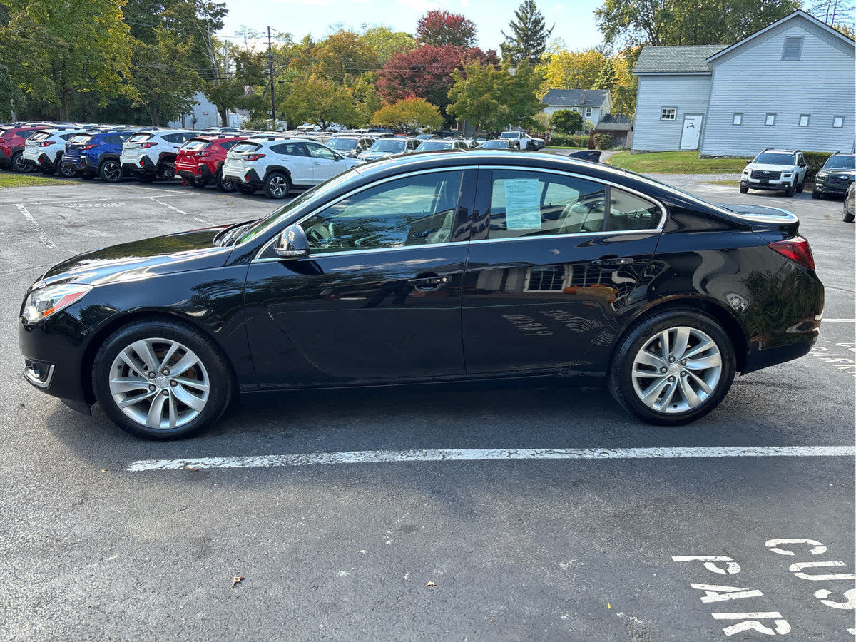 Used 2016 Buick Regal Premium AWD/4WD image 6