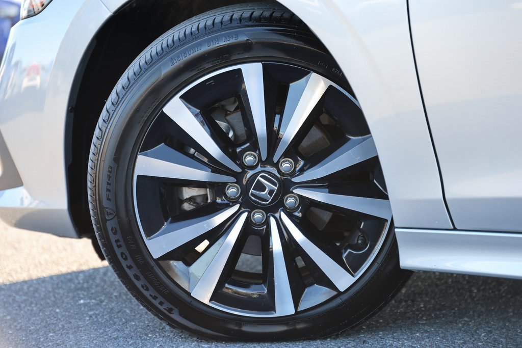 Used 2023 Honda Civic EX image 7