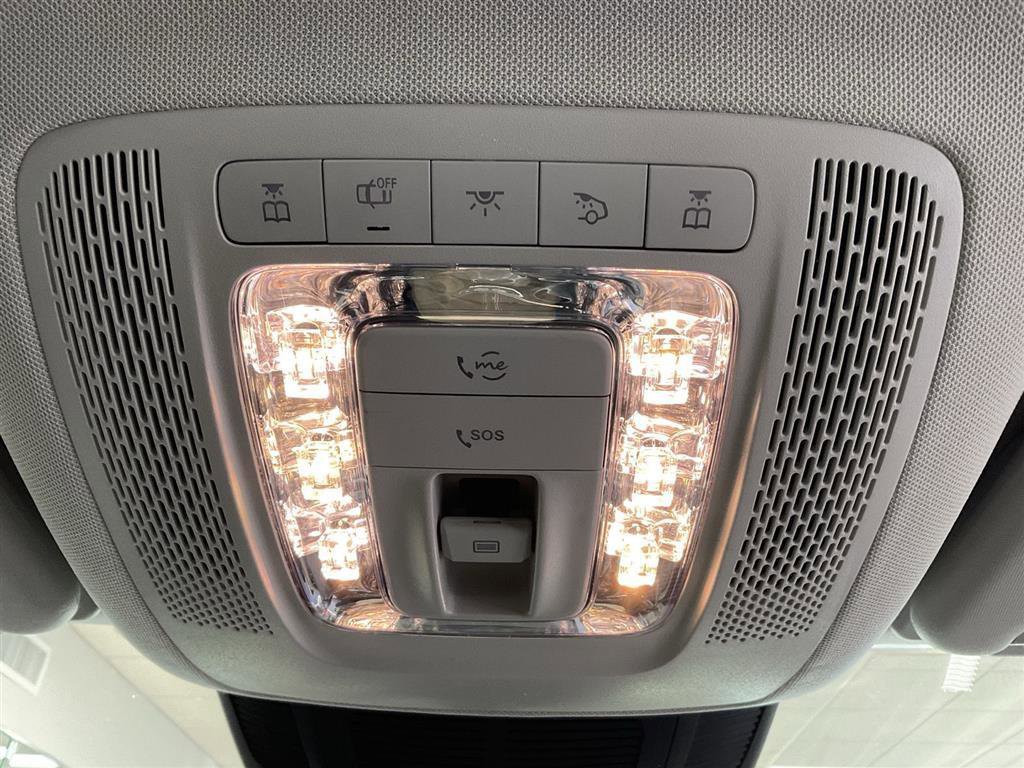 Used 2024 Mercedes-Benz GLE 450 4MATIC image 17