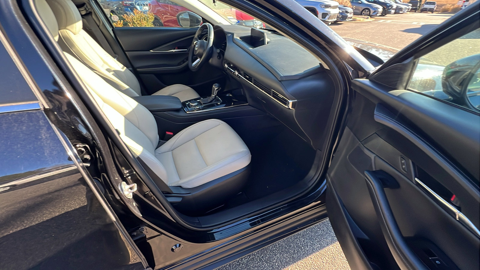 Used 2025 MAZDA CX-30 AWD 2.5 S w/ Preferred Package image 20