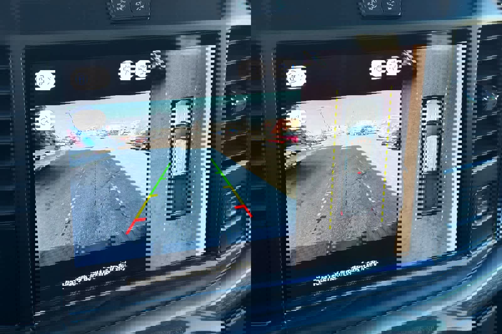 Used 2025 Ford F350 Lariat w/ Black Appearance Package image 19