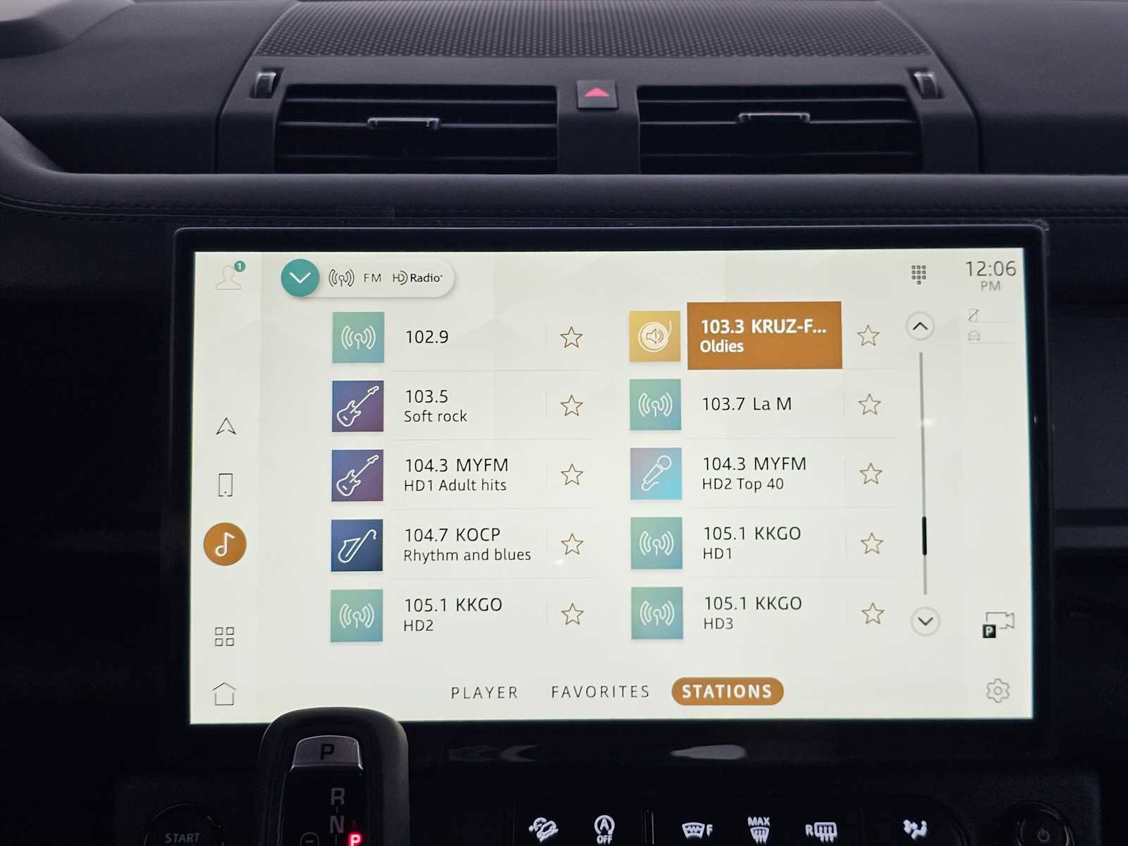 New 2026 Land Rover Defender 110 OCTA image 28