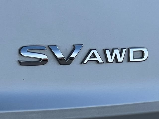 Used 2023 Nissan Rogue SV AWD/4WD image 2