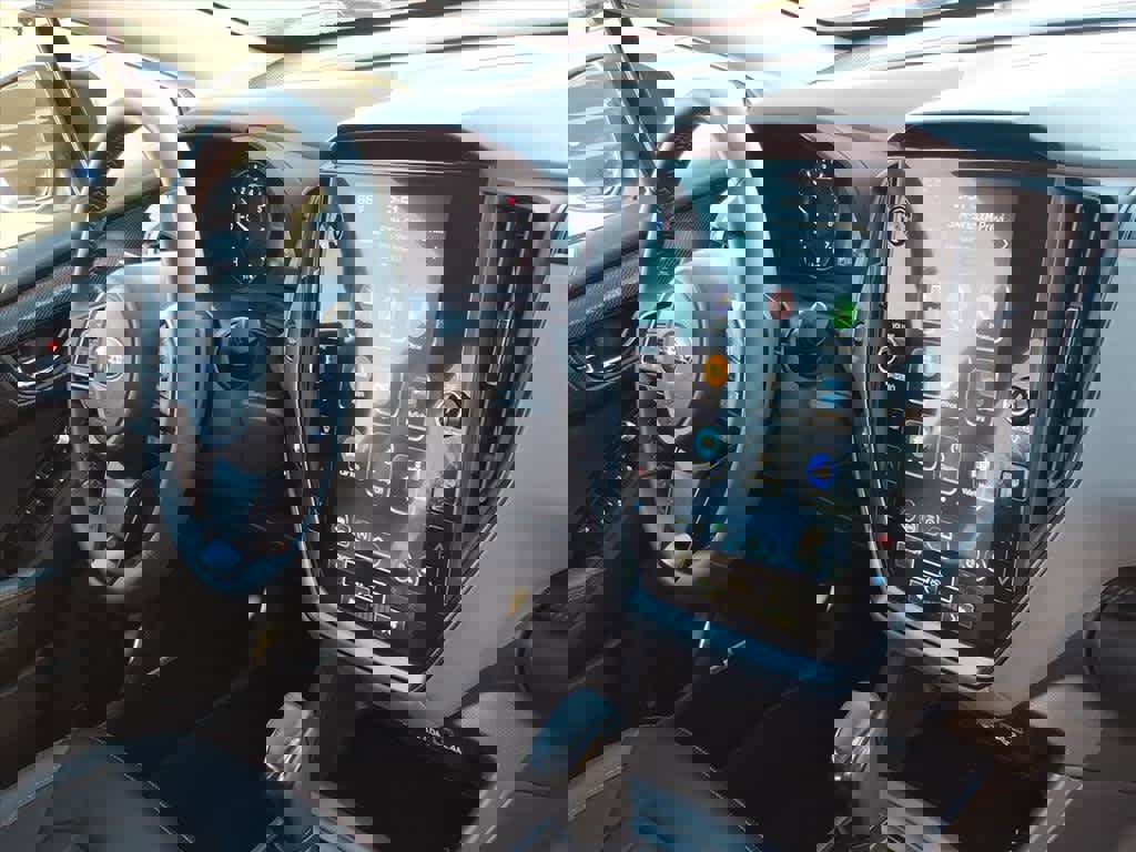 Certified 2025 Subaru Crosstrek 2.5i Limited w/ Popular Package #3A image 20