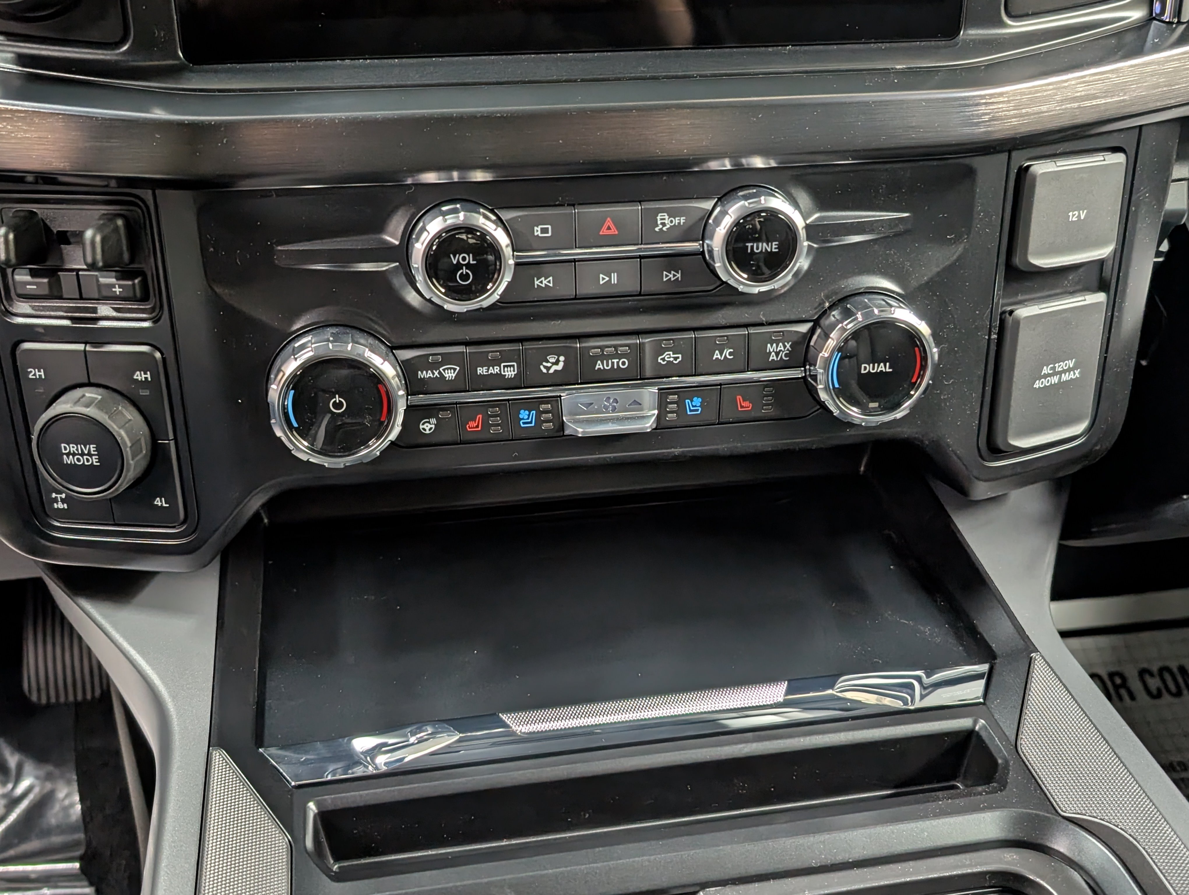 New 2026 Ford F350 Lariat w/ Lariat Ultimate Package AWD/4WD image 26