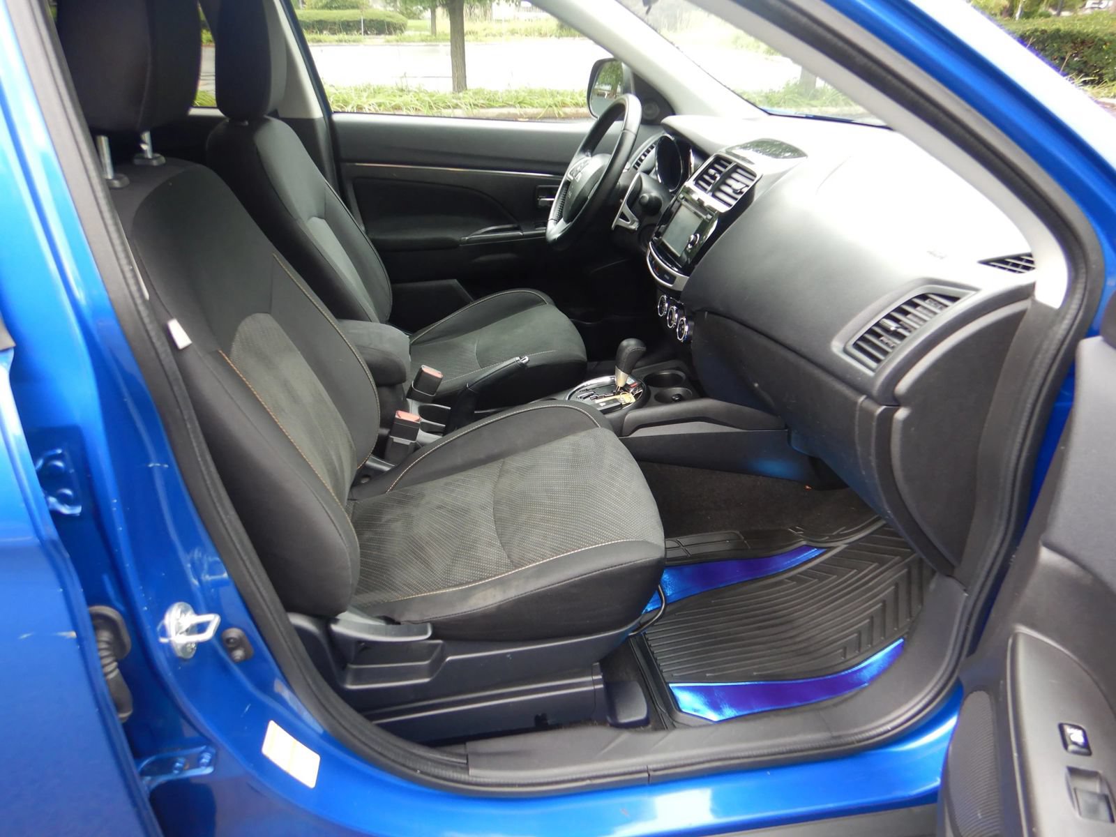 Used 2015 Mitsubishi Outlander Sport SE FWD image 18