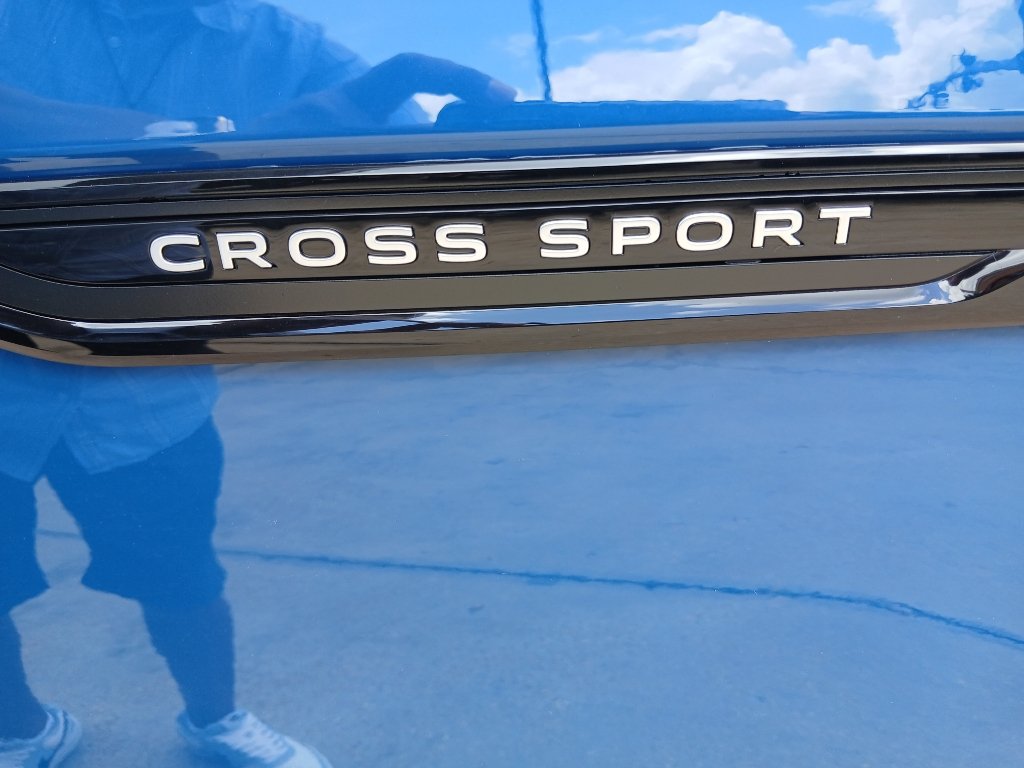 New 2026 Volkswagen Atlas Cross Sport SEL R-Line AWD/4WD image 10