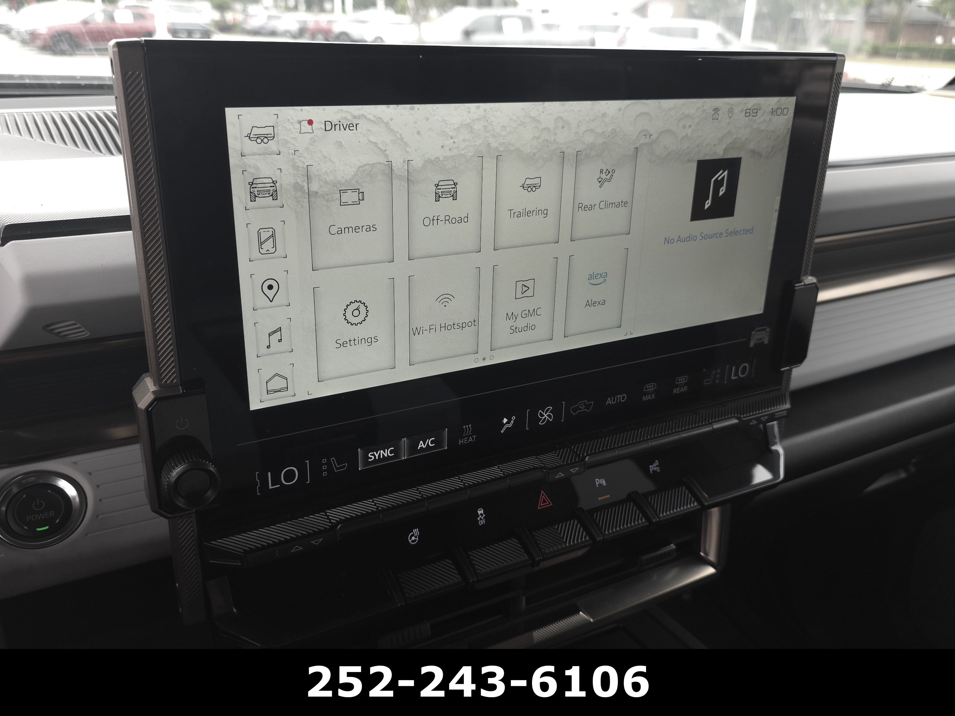 Used 2025 GMC Hummer EV 3X AWD/4WD image 17
