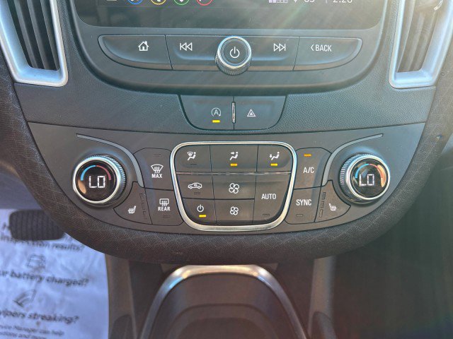 Used 2023 Chevrolet Malibu LT image 27