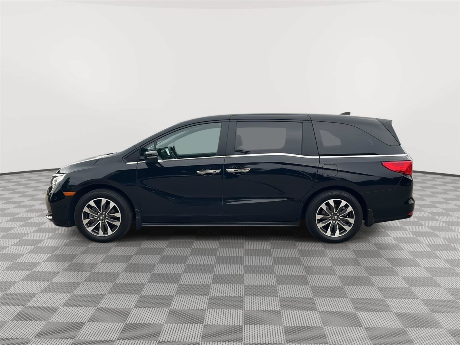 Certified 2024 Honda Odyssey EX-L image 31