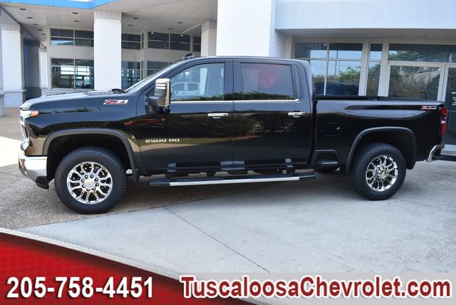 Certified 2024 Chevrolet Silverado 2500 LTZ w/ LTZ Premium Package AWD/4WD image 6