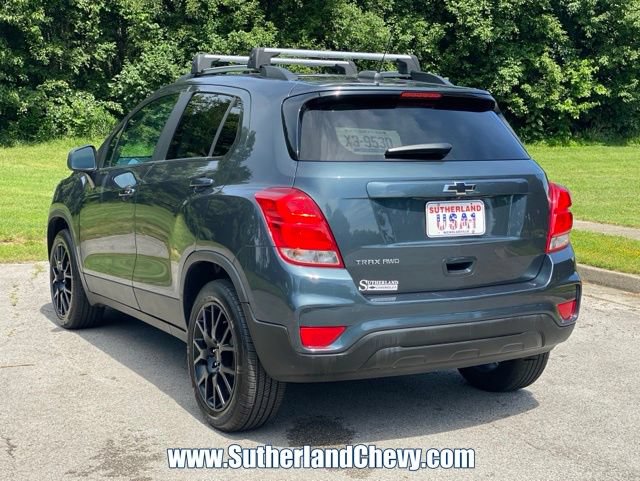 Used 2022 Chevrolet Trax LT w/ Premium Seat Package AWD/4WD image 5