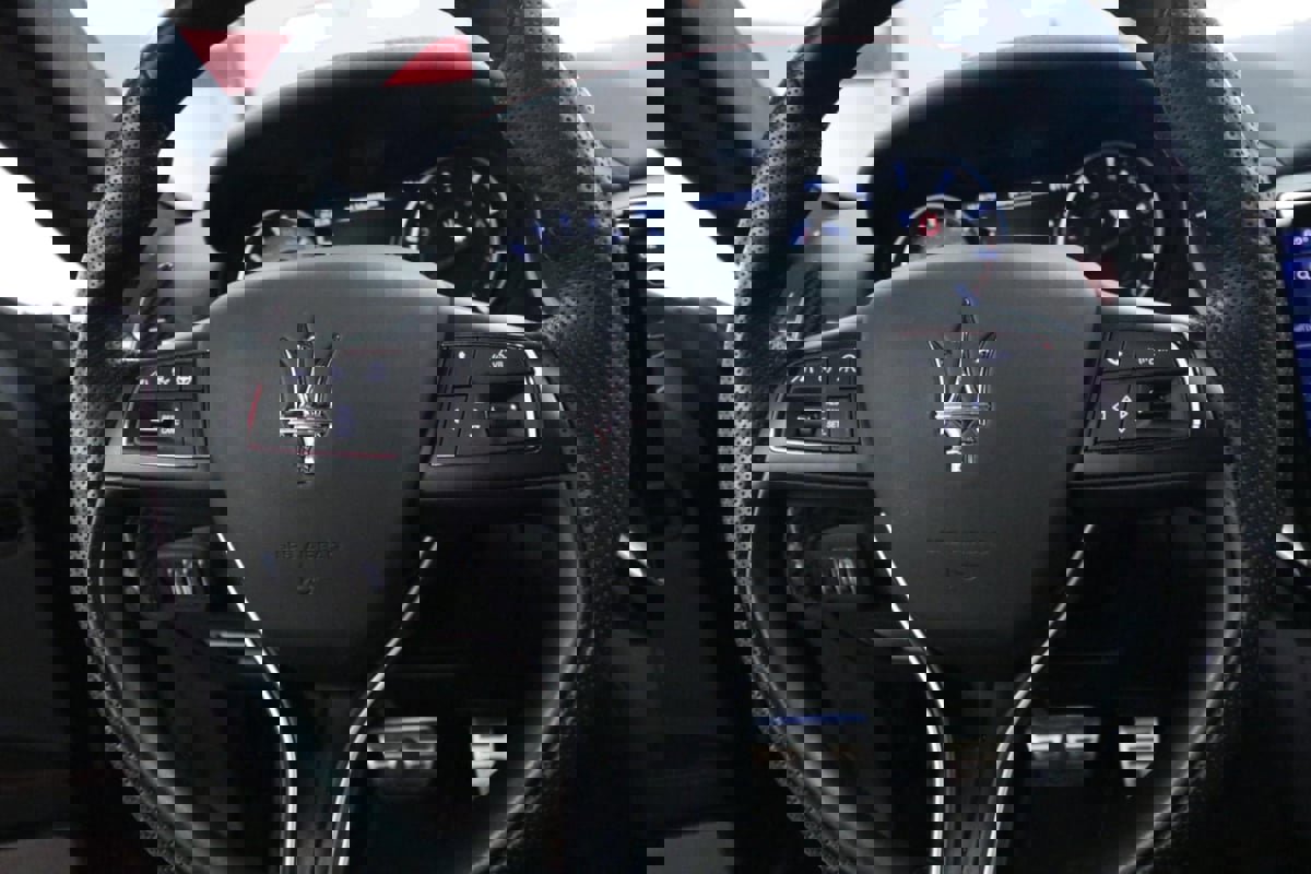 Used 2022 Maserati Ghibli Modena Q4 image 30