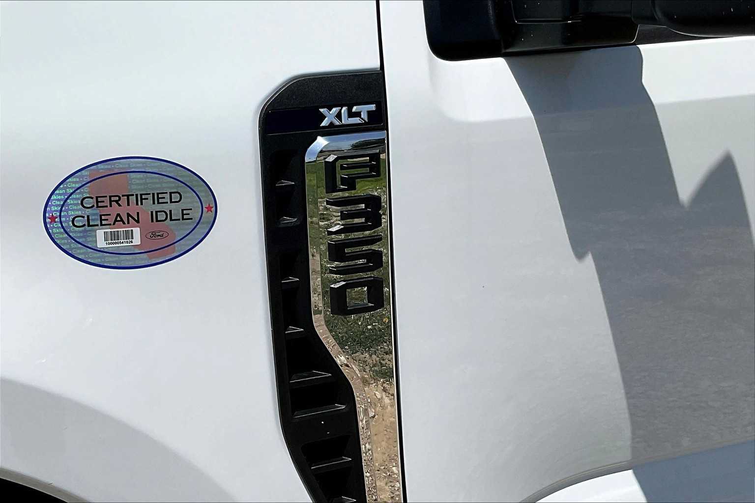 Used 2024 Ford F350 XLT w/ XLT Value Package AWD/4WD image 15