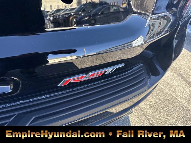 Used 2024 Chevrolet Suburban RST w/ Sport Performance Package image 5