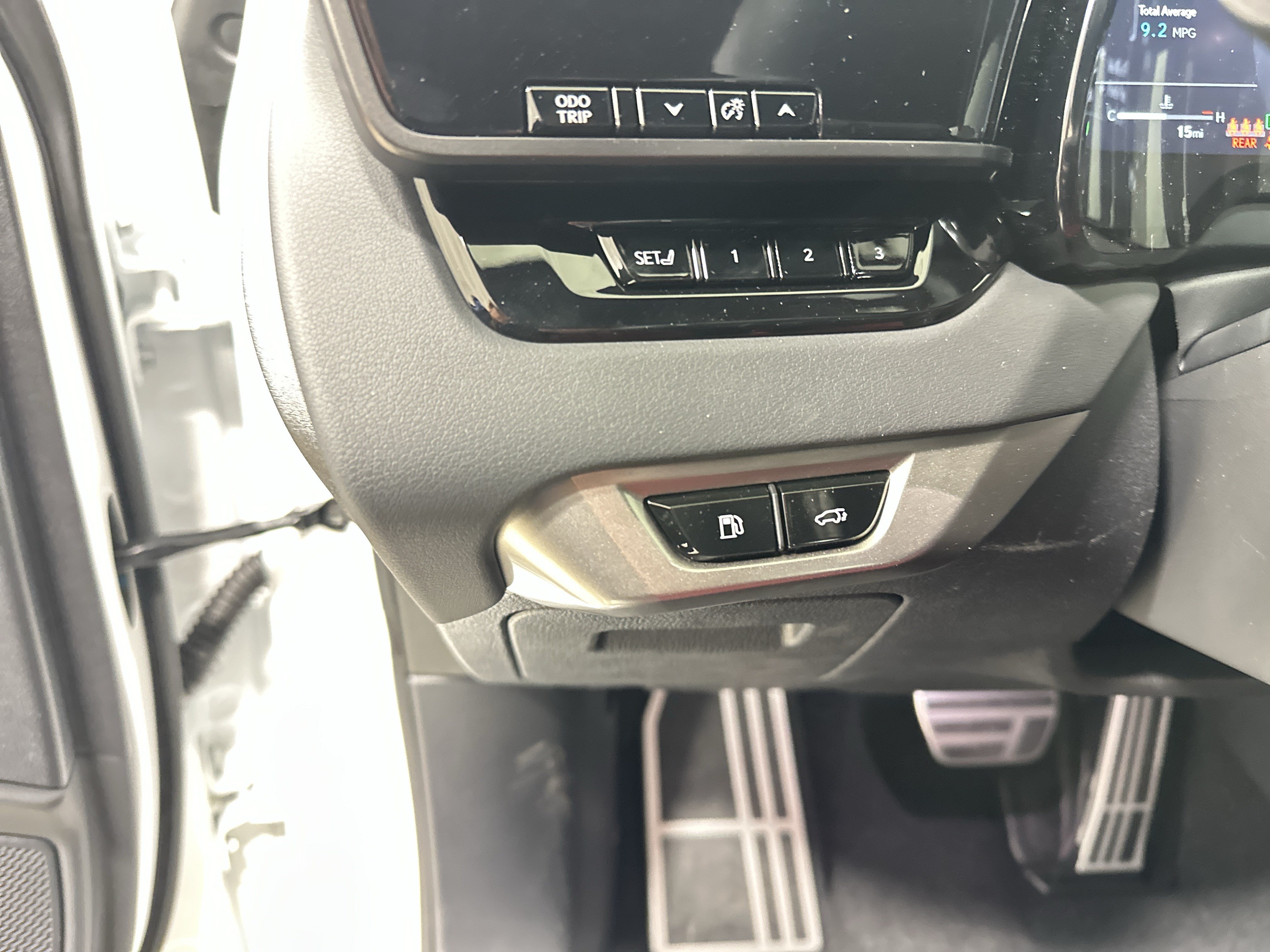 New 2026 Lexus RX 500h F Sport AWD/4WD image 37