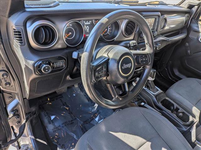 Used 2020 Jeep Gladiator Sport image 7