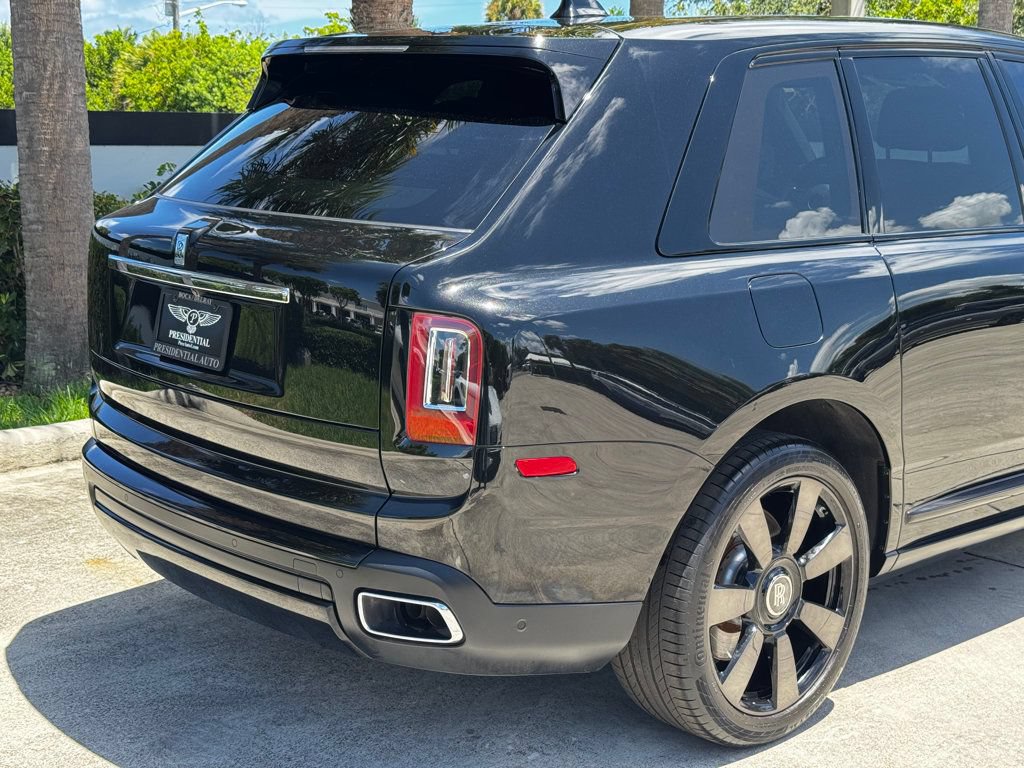 Used 2021 Rolls-Royce Cullinan AWD/4WD image 11