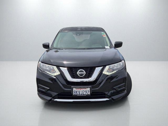 Used 2019 Nissan Rogue S FWD image 2