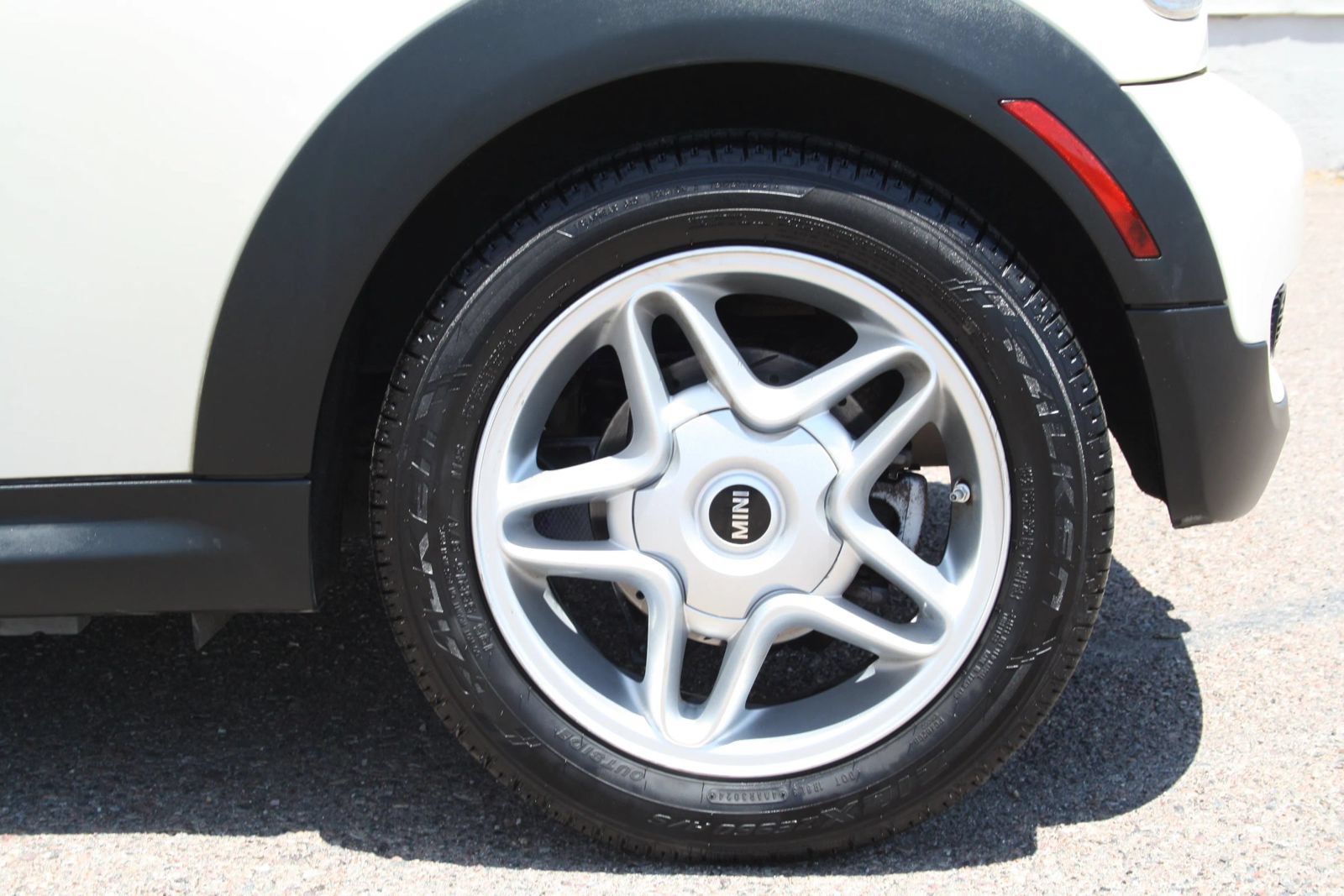 Used 2010 MINI Cooper S FWD image 23