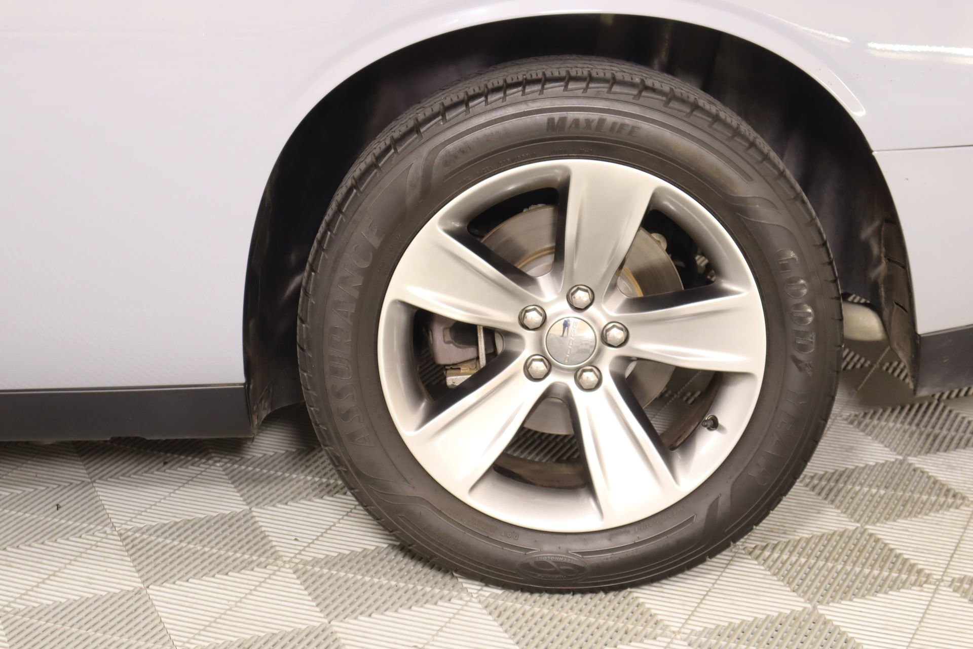 Used 2020 Dodge Challenger SXT image 16