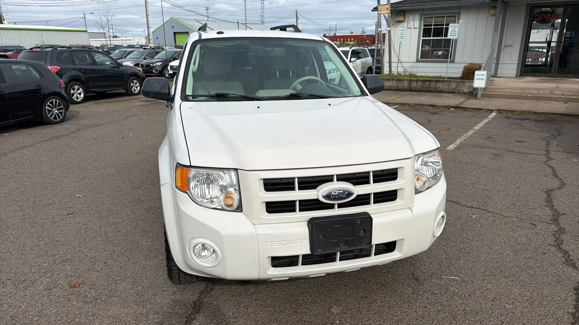 Used 2010 Ford Escape Limited AWD/4WD image 1