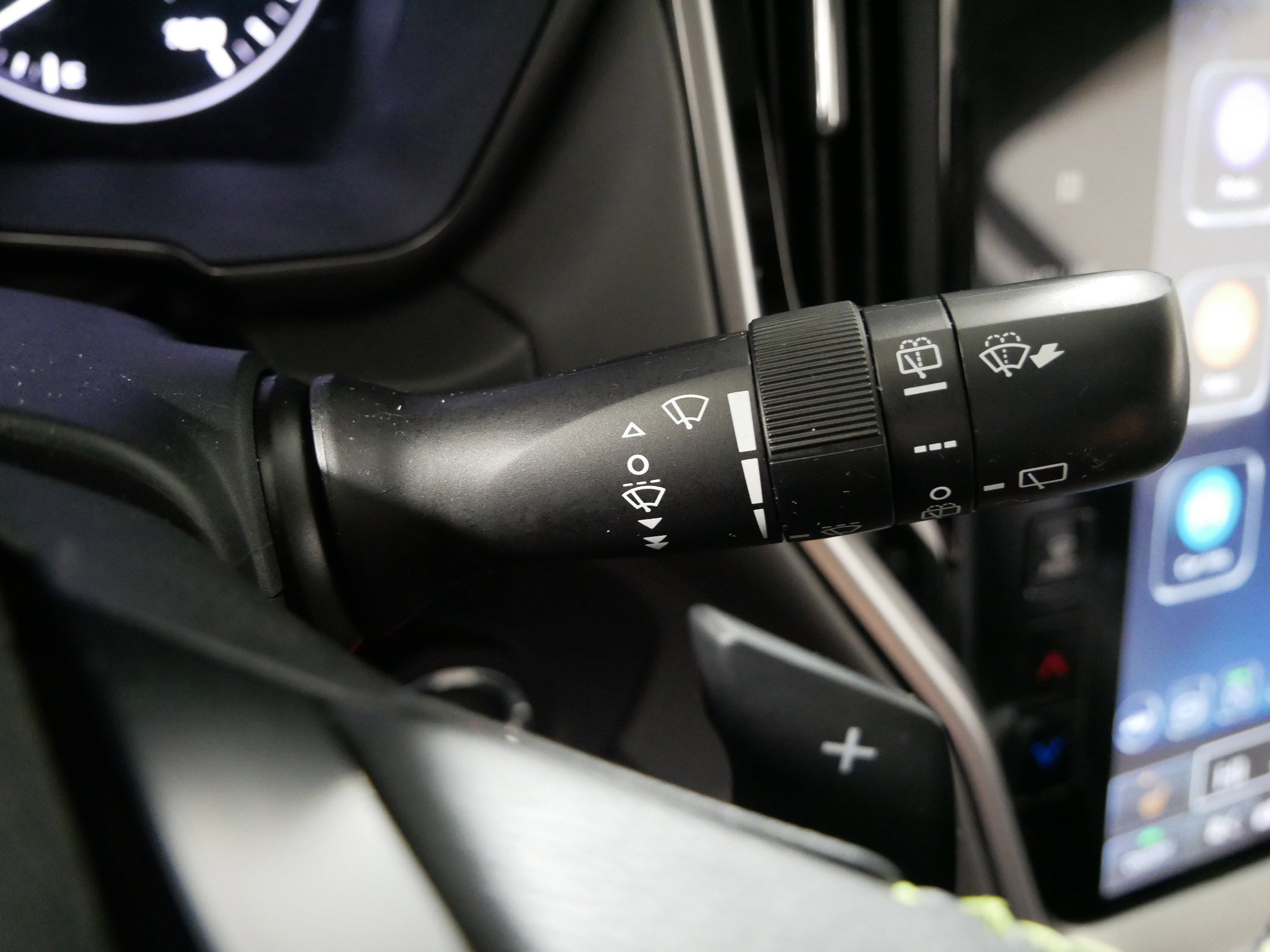 Used 2025 Subaru Outback Onyx Edition image 31