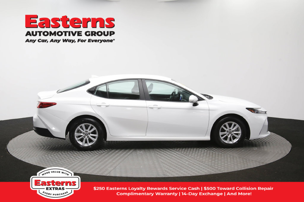 Used 2025 Toyota Camry LE w/ Convenience Package FWD image 45