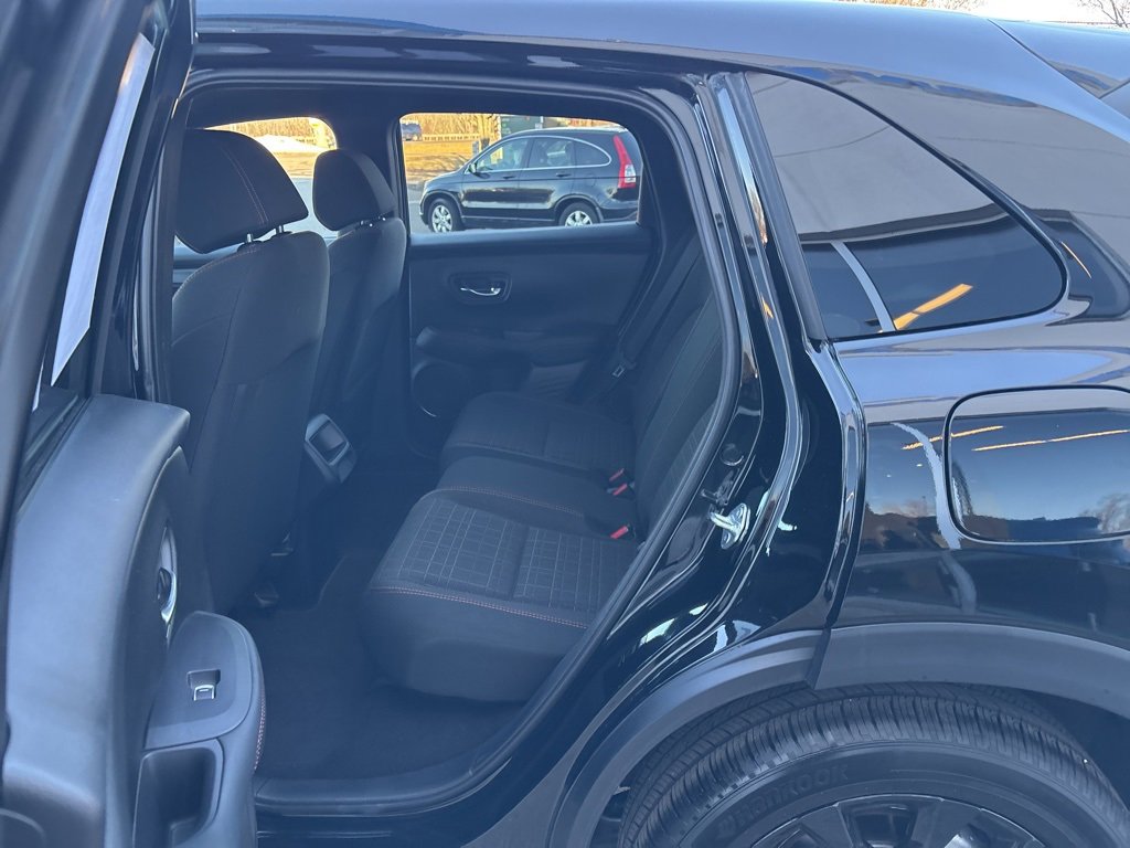 Used 2025 Honda HR-V Sport image 23