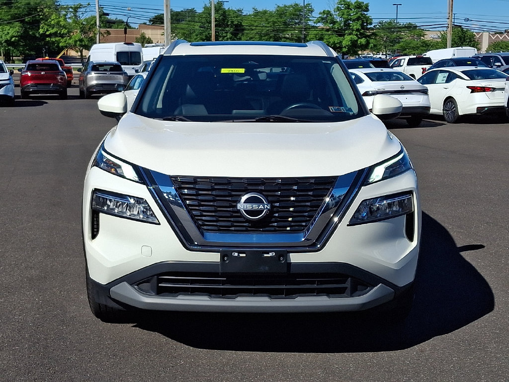 Certified 2023 Nissan Rogue SV w/ SV Premium B Package AWD/4WD image 2