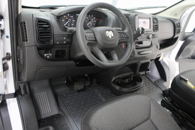 Used 2025 RAM ProMaster 2500 w/ Convenience Group image 7