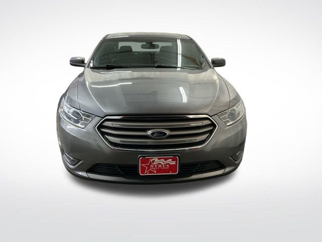 Used 2014 Ford Taurus SEL w/ Equipment Group 201A FWD image 2