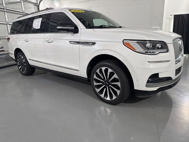 Used 2023 Lincoln Navigator L Reserve