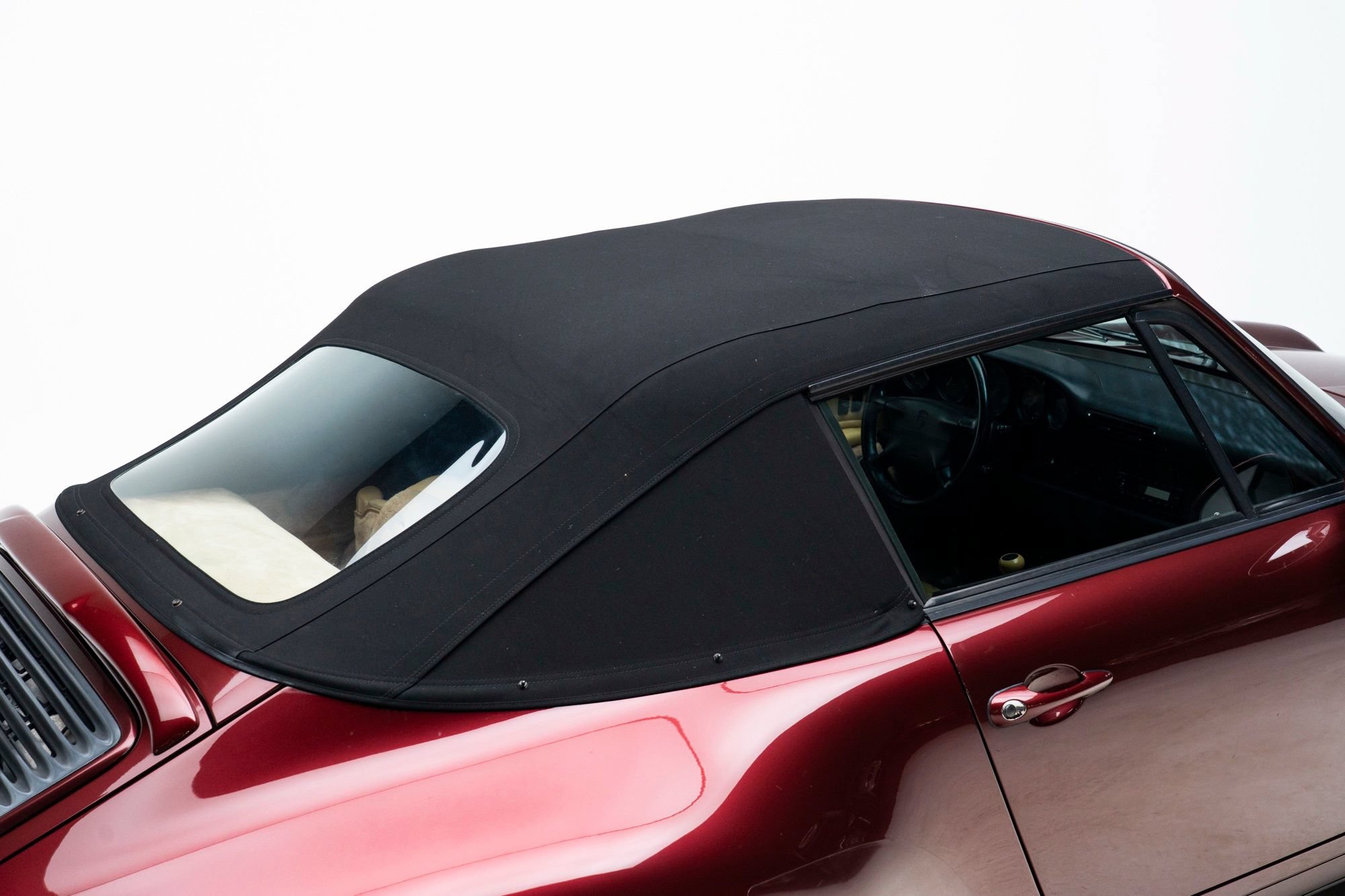 Used 1998 Porsche 911 Carrera RWD image 46