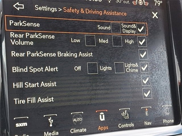 Used 2019 Jeep Cherokee Limited image 29