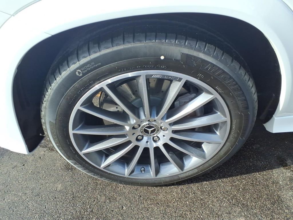 New 2026 Mercedes-Benz GLE 450 4MATIC image 10