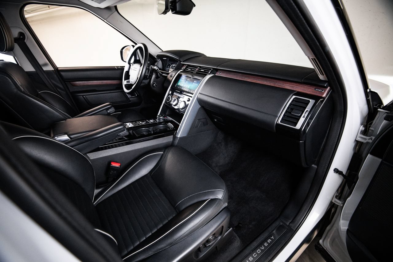 Used 2020 Land Rover Discovery HSE Luxury AWD/4WD image 28